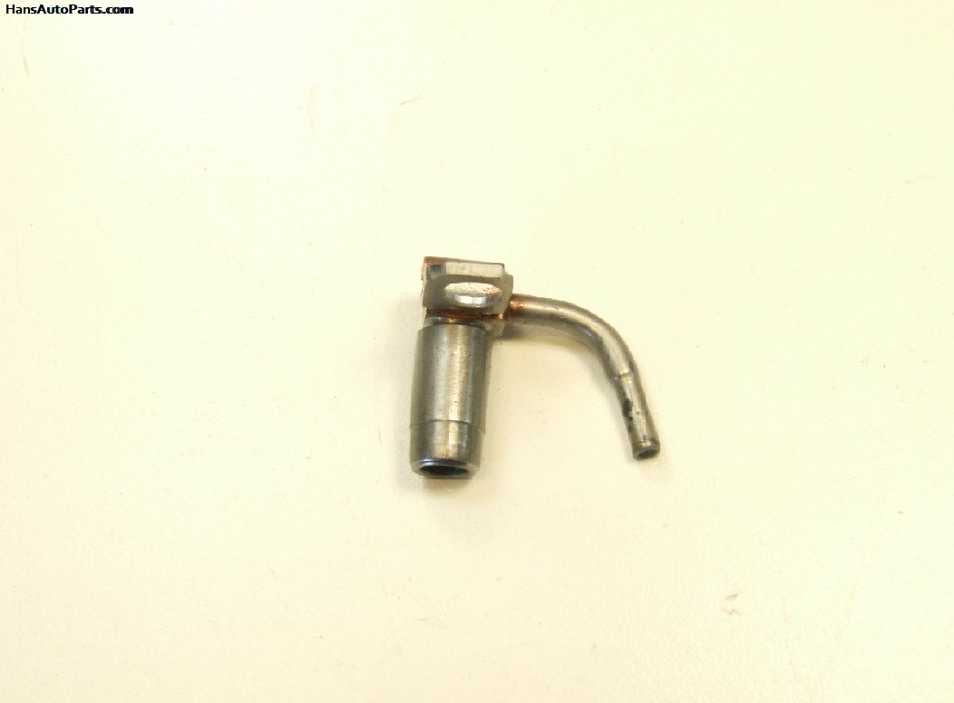 068103157D 27 OEM VW Oil Spray Jet Cabrio Corrado Golf Jetta Passat