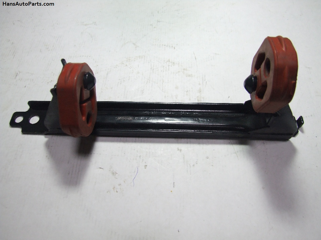 1K0253144AP 11 VW Audi Middle Exhaust Hanger Bracket Eos Golf Jetta TT.