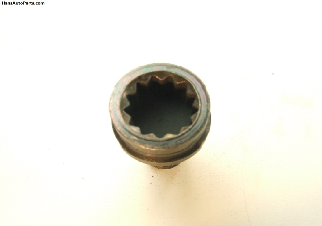 1K0698137A $9 VW Set of Lockable Wheel Bolts Beetle Eos Golf Jetta ...