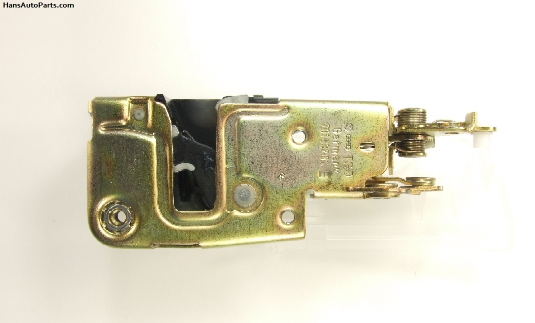 701837016E 77 OEM VW Front Passenger Door Latch Eurovan