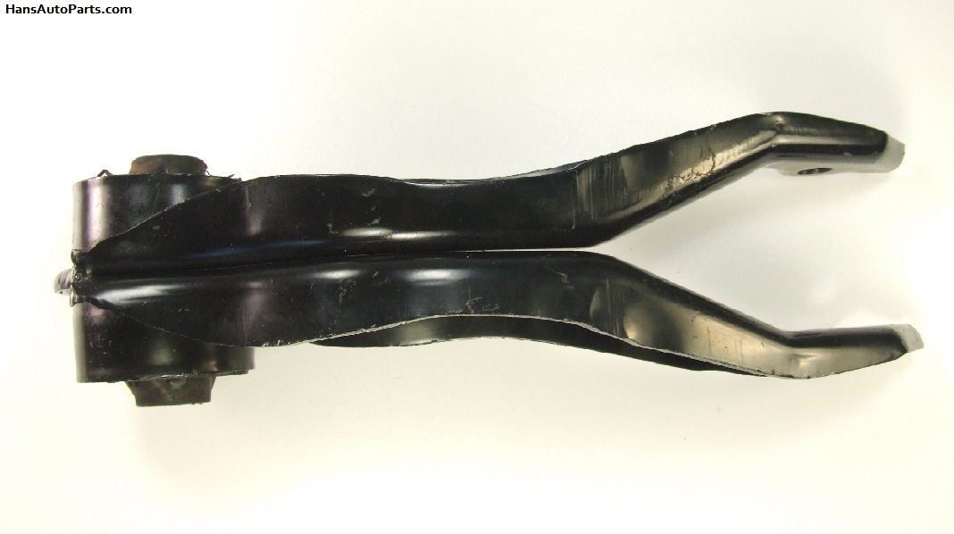 7D0399207 19 VW Transmission Mount Eurovan Models 4 Speed Automatic