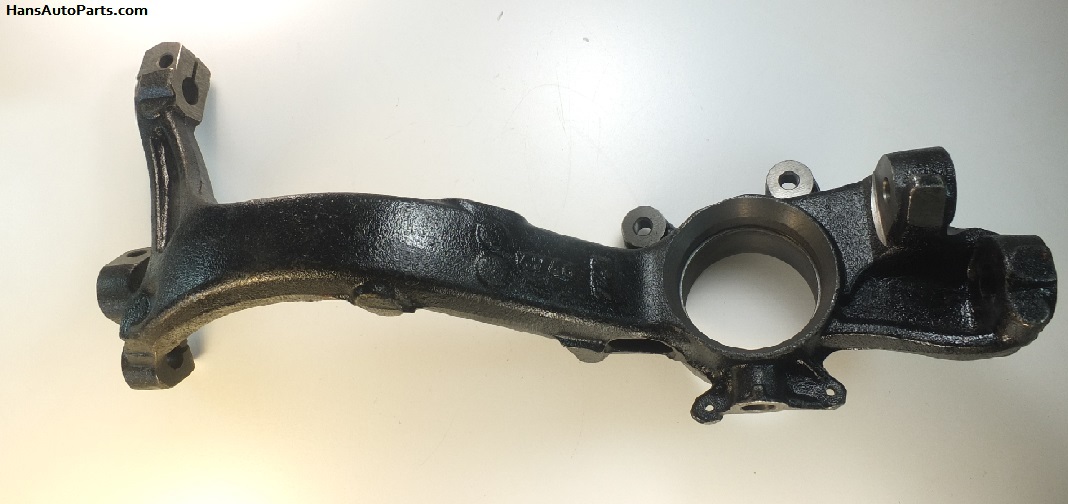 8D0407258AM 75 VW Audi Right Steering Knuckle Passat A4 A6/S6 1.8T V6