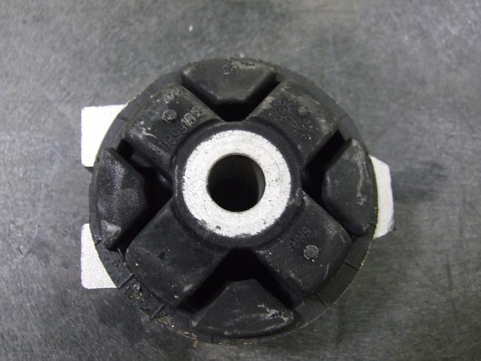 811399151B 6 VW Audi Bonded Rubber Transmission Mount Fox Quantum 4000.
