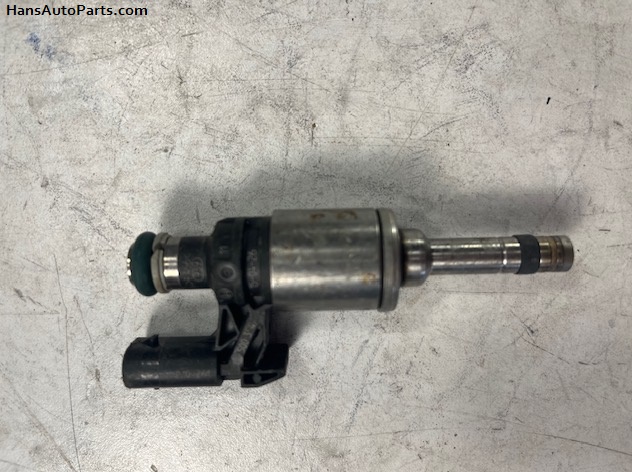 04E906036Q Fuel Injector 