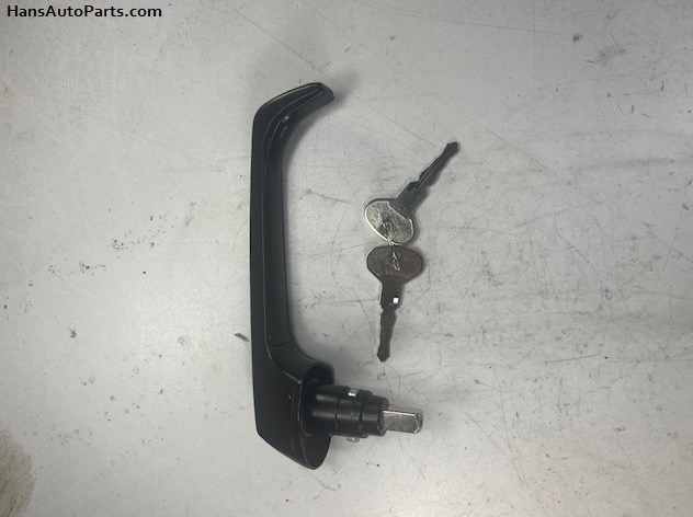 251843704E Door Handle 