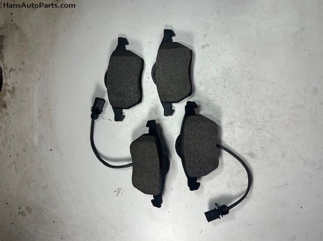 4B0698151K Brake Pads 
