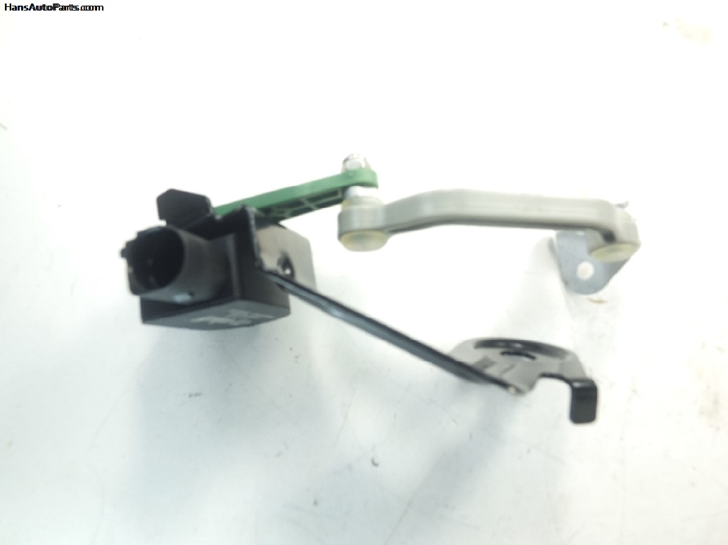thumbnail image 2 of Genuine BMW Pair Front & Rear Headlight Level Sensor Connector Rods For E46 E85 2 of 6