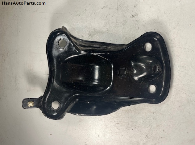 5Q0501546C Mounting Bracket 