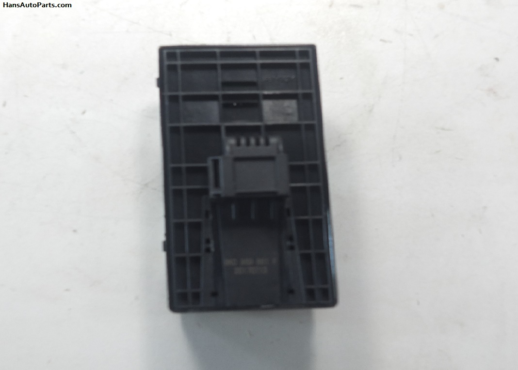 8K0 959 851F
