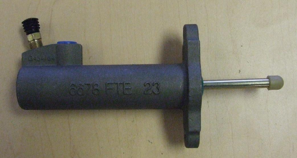 VW 357721261A $ VW Clutch Slave Cylinder Cabrio Corrado Eurovan Golf Jetta  Passat <