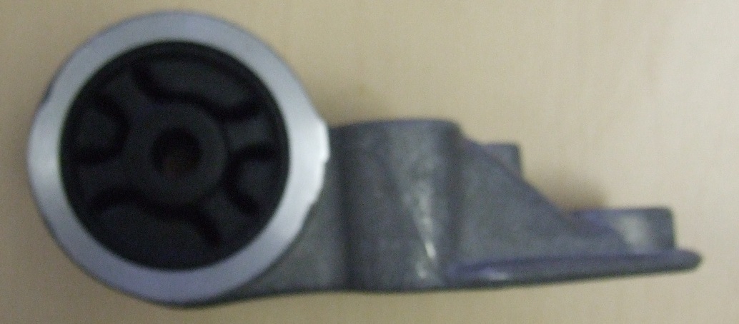 4B0501521E Swingarm Bracket 